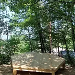 Semesterbostad Blok- Brick&wood Visoko